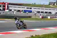 Middle Group Silver_Grey Bikes